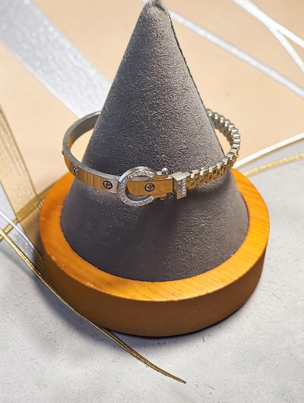 Sassified Boutoque Nwt Gold-Tone Buckle Bracelet with Crystal Accents